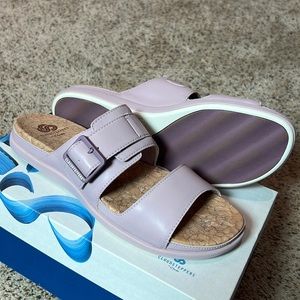 Clarks Cloudsteppers Purple Sandals